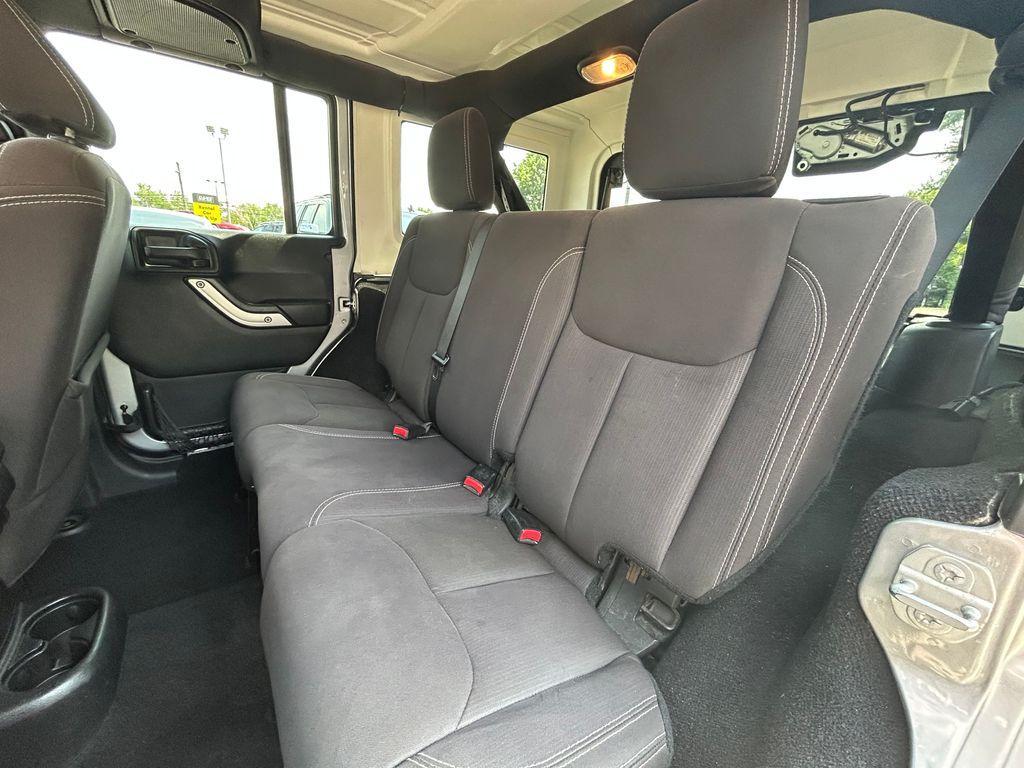 used 2015 Jeep Wrangler Unlimited car, priced at $17,600