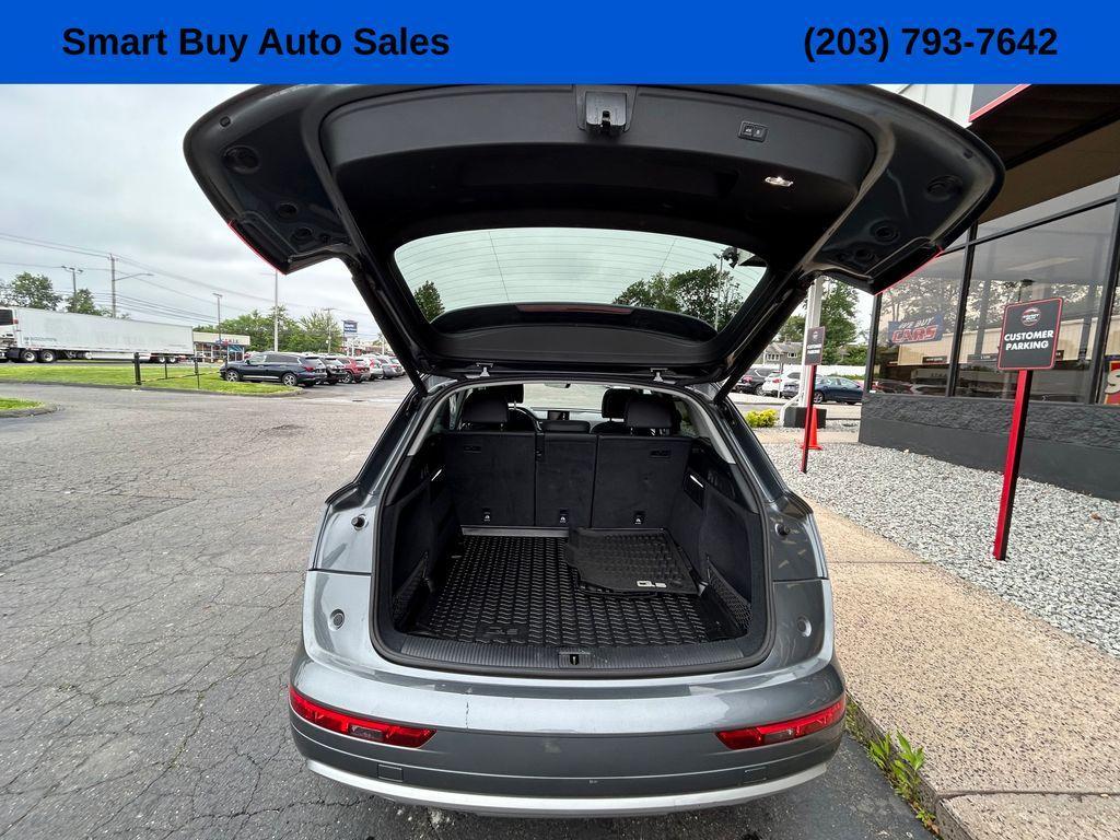 used 2019 Audi Q5 car, priced at $18,123