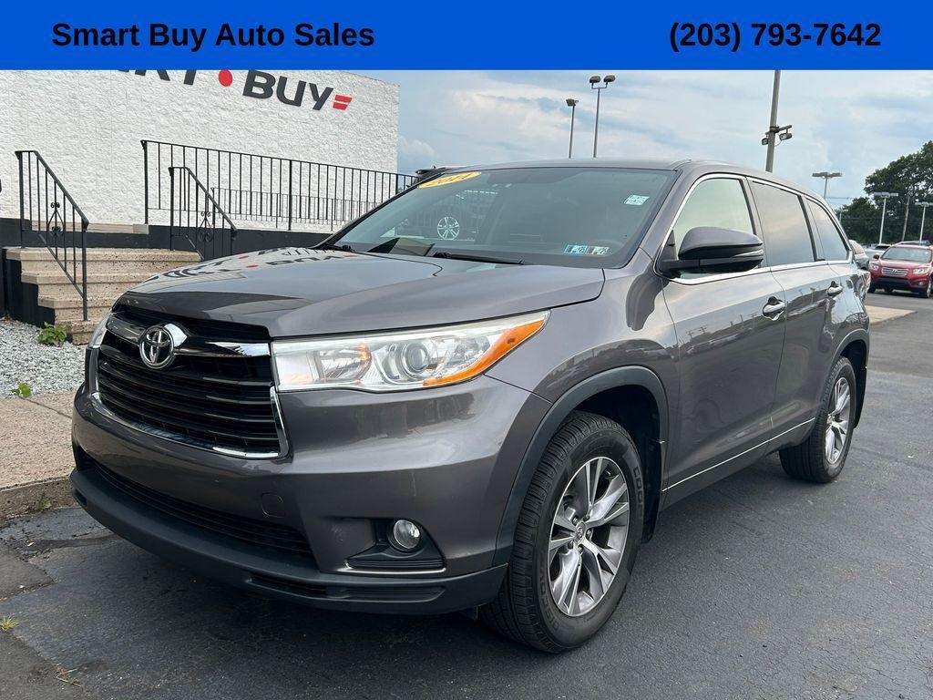 used 2014 Toyota Highlander car, priced at $14,950