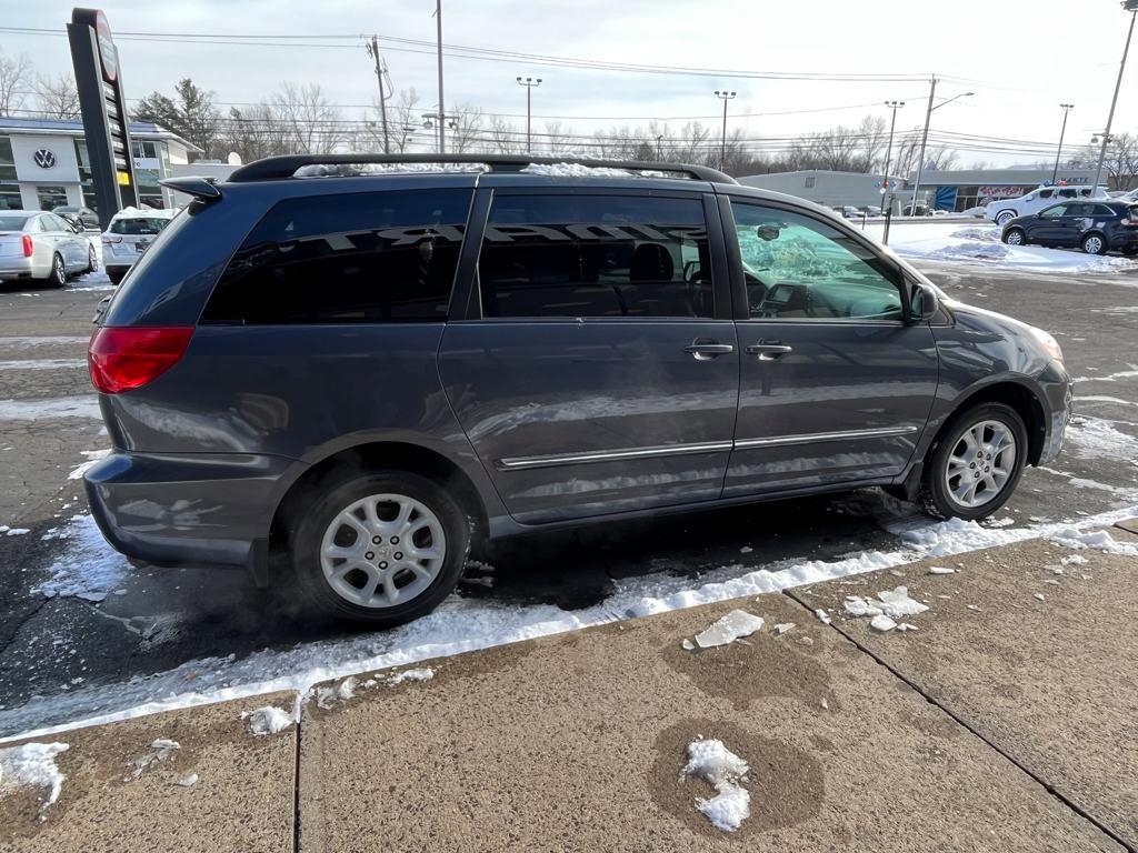 used 2006 Toyota Sienna car, priced at $7,900