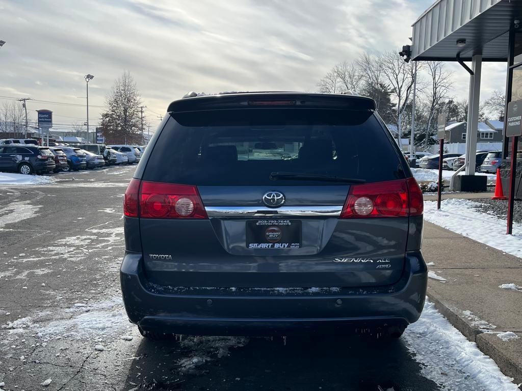 used 2006 Toyota Sienna car, priced at $7,900