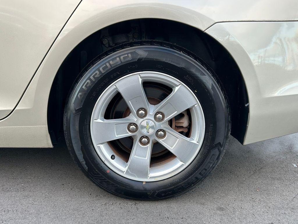used 2013 Chevrolet Malibu car, priced at $8,850