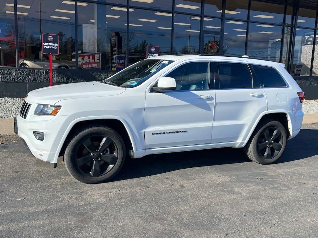 used 2015 Jeep Grand Cherokee car, priced at $14,650