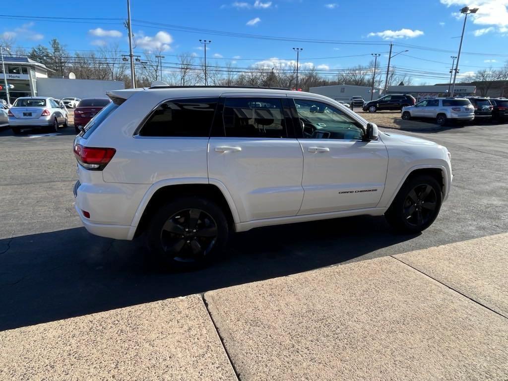 used 2015 Jeep Grand Cherokee car, priced at $14,650