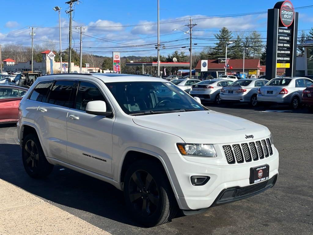 used 2015 Jeep Grand Cherokee car, priced at $14,650