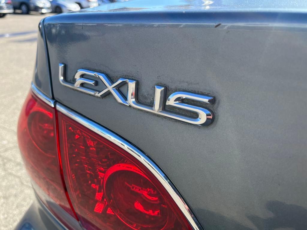 used 2006 Lexus ES 330 car, priced at $13,700