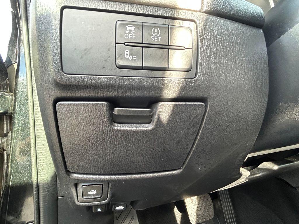 used 2016 Mazda Mazda6 car, priced at $14,995