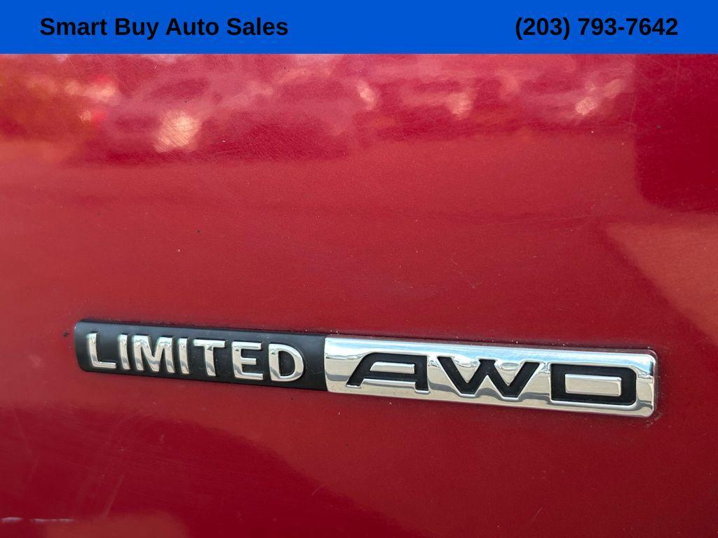 used 2012 Hyundai Santa Fe car, priced at $6,750