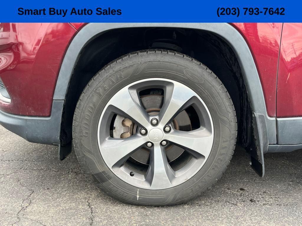 used 2020 Jeep Cherokee car, priced at $15,350