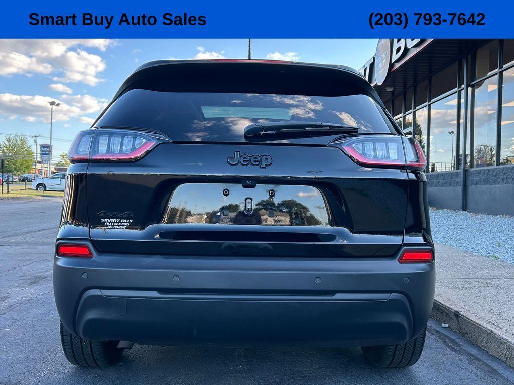 used 2019 Jeep Cherokee car, priced at $17,375
