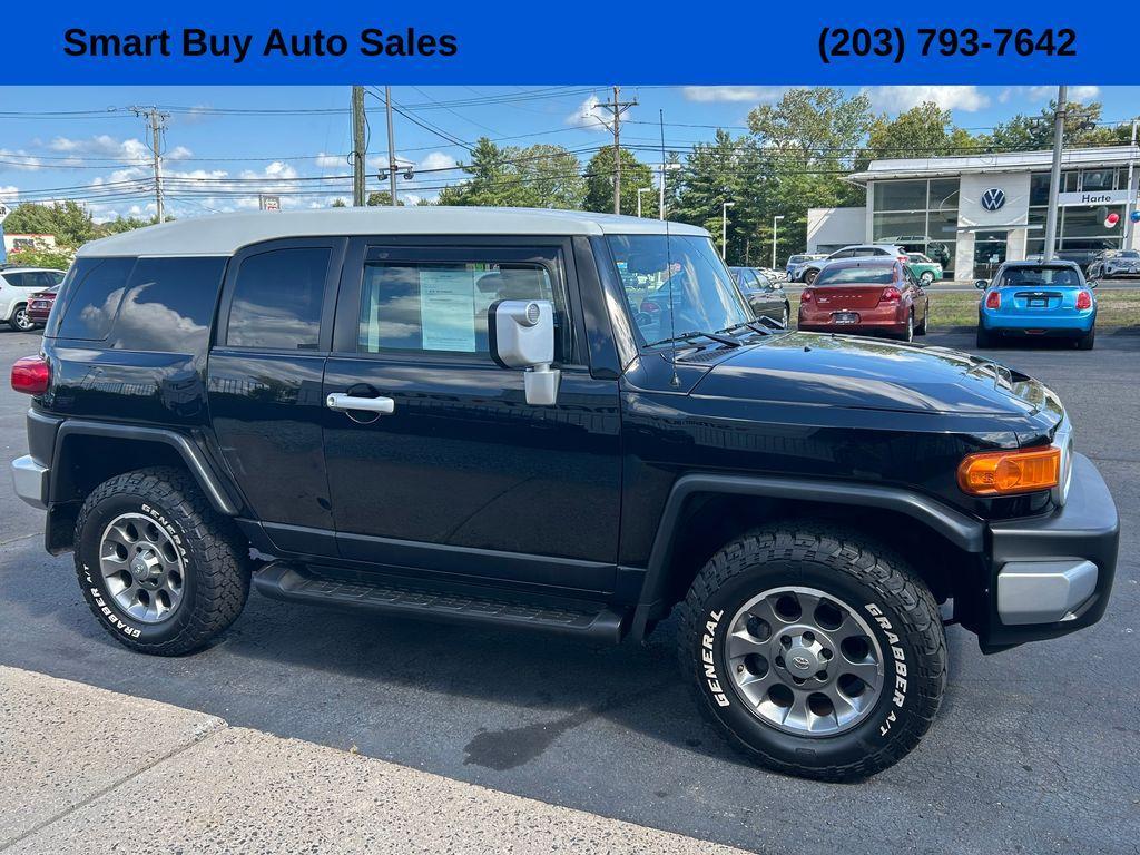 used 2011 Toyota FJ Cruiser car, priced at $17,303