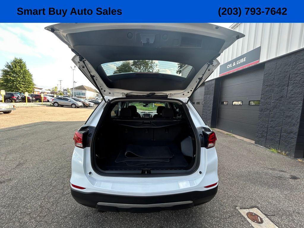 used 2022 Chevrolet Equinox car, priced at $18,557