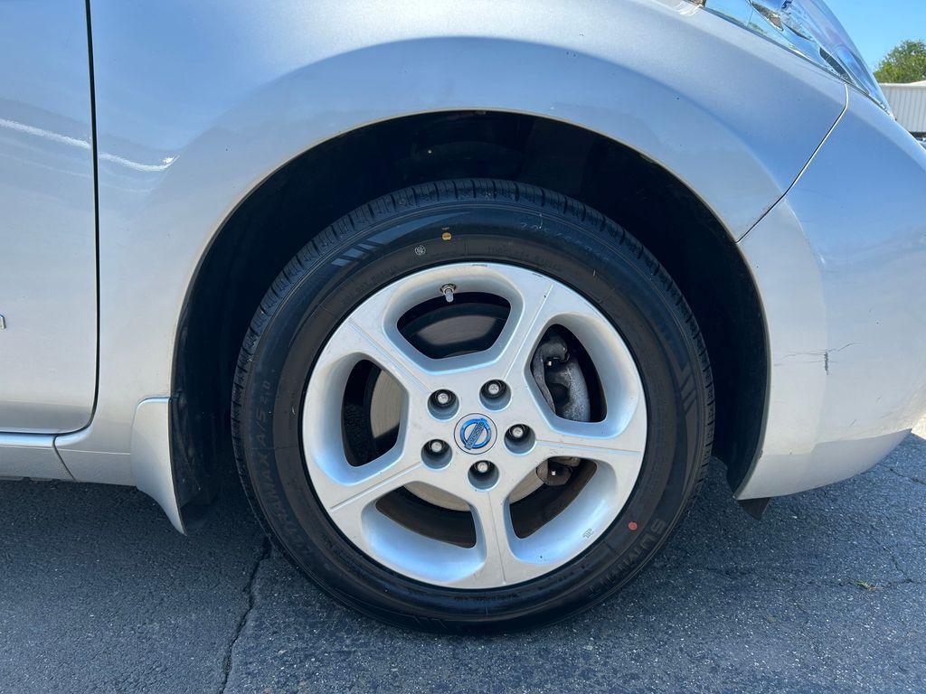 used 2013 Nissan Leaf car, priced at $4,995