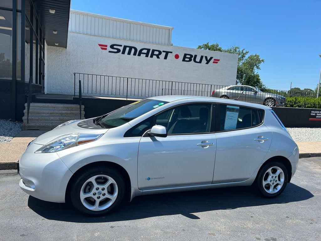 used 2013 Nissan Leaf car, priced at $4,995