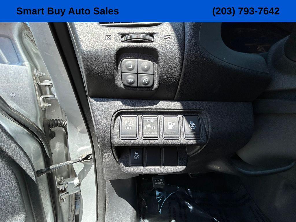 used 2013 Nissan Leaf car, priced at $4,995