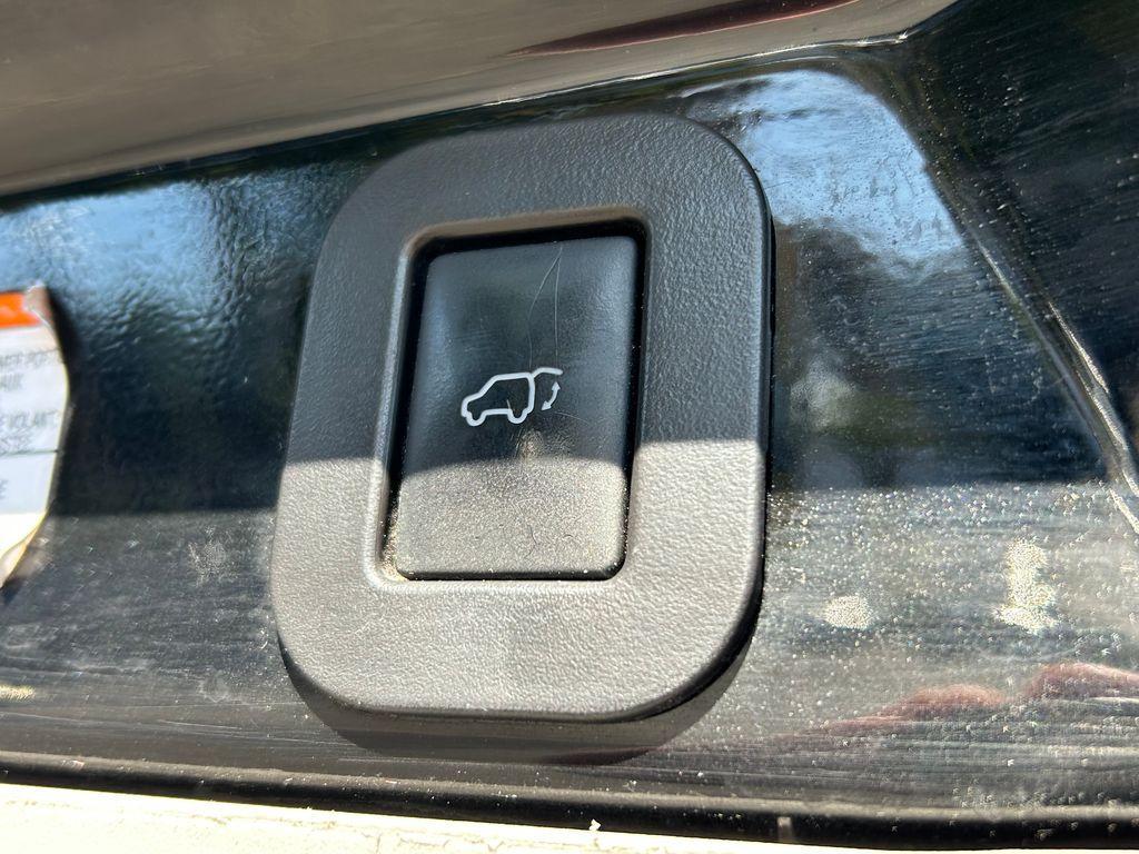 used 2017 Toyota Sienna car, priced at $18,975