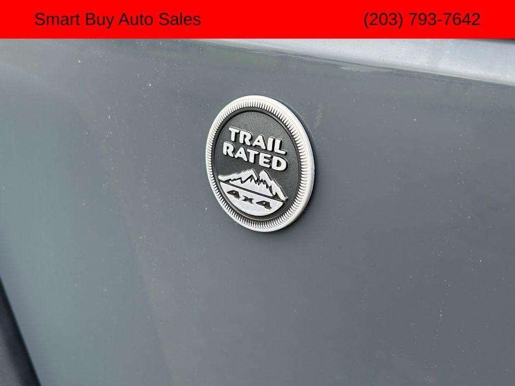 used 2015 Jeep Wrangler Unlimited car, priced at $16,975