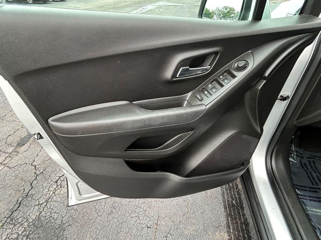 used 2016 Chevrolet Trax car, priced at $12,290