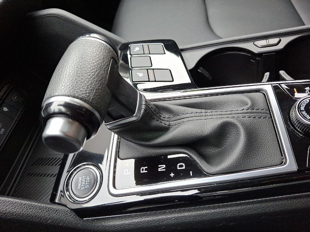 used 2024 Kia Sportage car, priced at $26,998