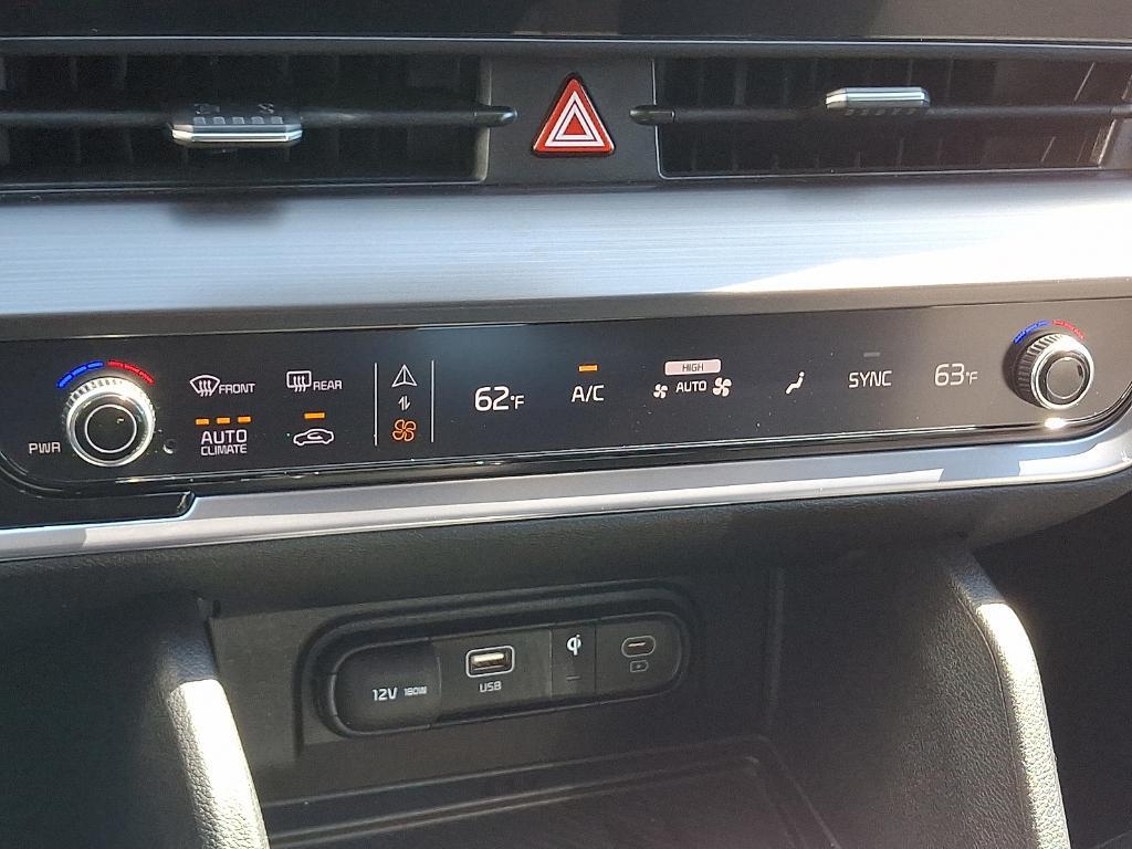 used 2025 Kia Sportage car, priced at $27,949