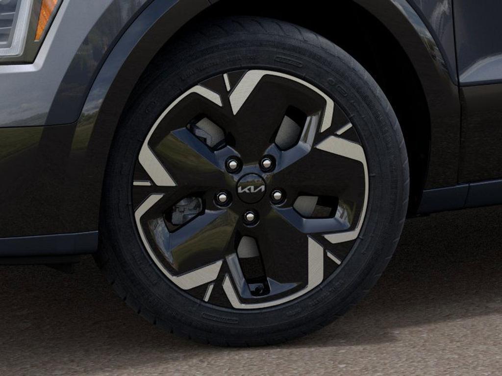 new 2025 Kia Niro EV car, priced at $30,793