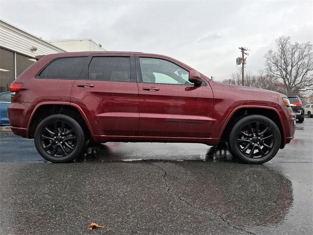 used 2018 Jeep Grand Cherokee car, priced at $19,589