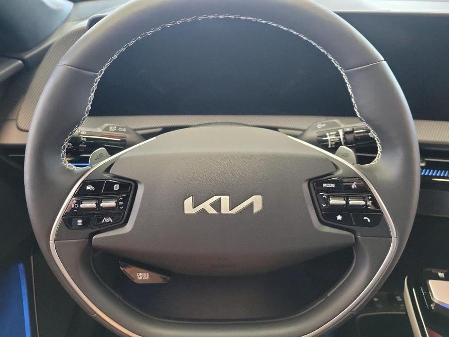 new 2024 Kia EV6 car, priced at $51,555