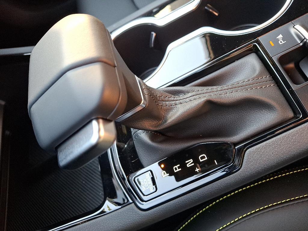 used 2026 Kia K5 car, priced at $39,304