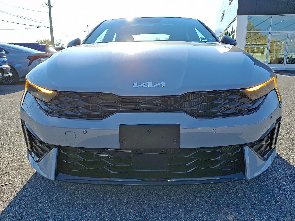 used 2026 Kia K5 car, priced at $39,304
