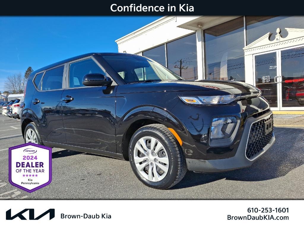 used 2022 Kia Soul car, priced at $17,999