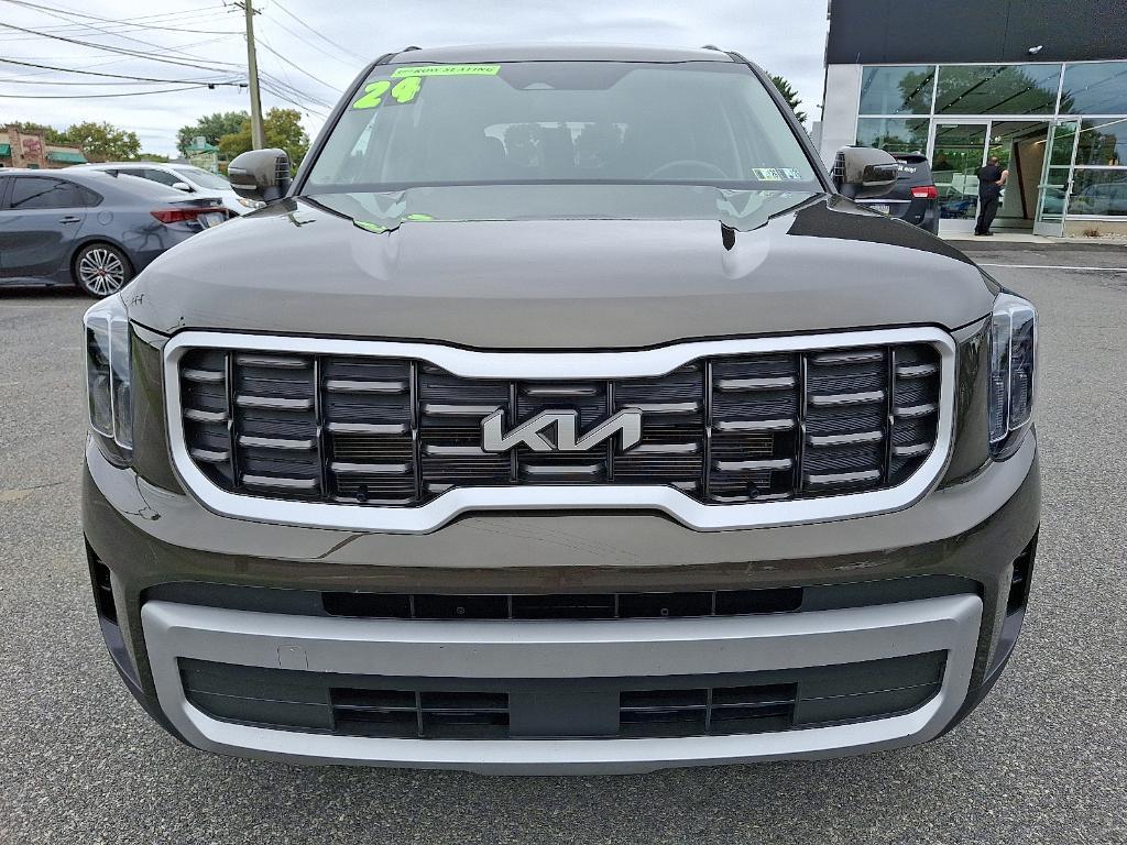 used 2024 Kia Telluride car, priced at $36,682