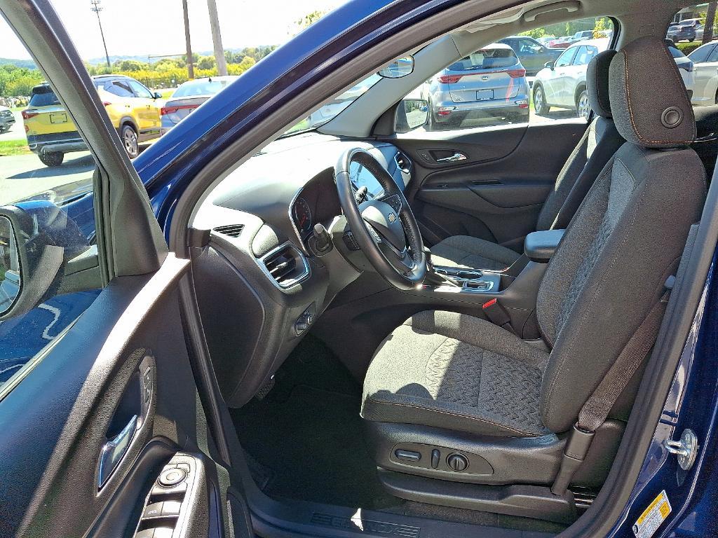 used 2022 Chevrolet Equinox car, priced at $21,001