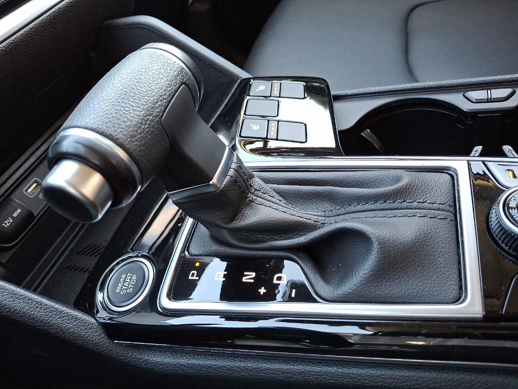 used 2024 Kia Sportage car, priced at $27,908