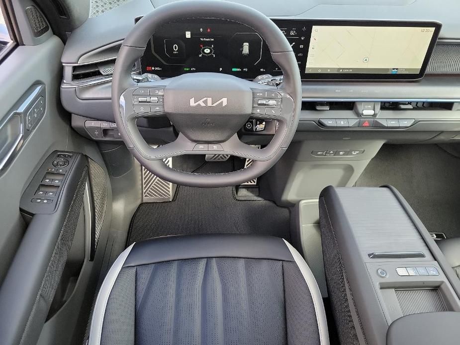 new 2024 Kia EV9 car, priced at $75,620