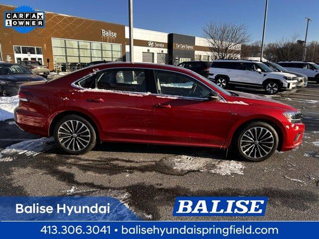 used 2022 Volkswagen Passat car, priced at $21,995