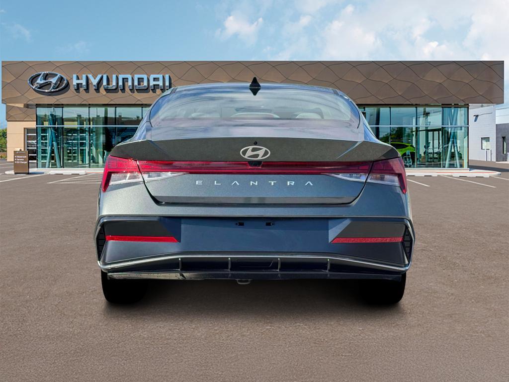 new 2025 Hyundai Elantra car, priced at $27,450