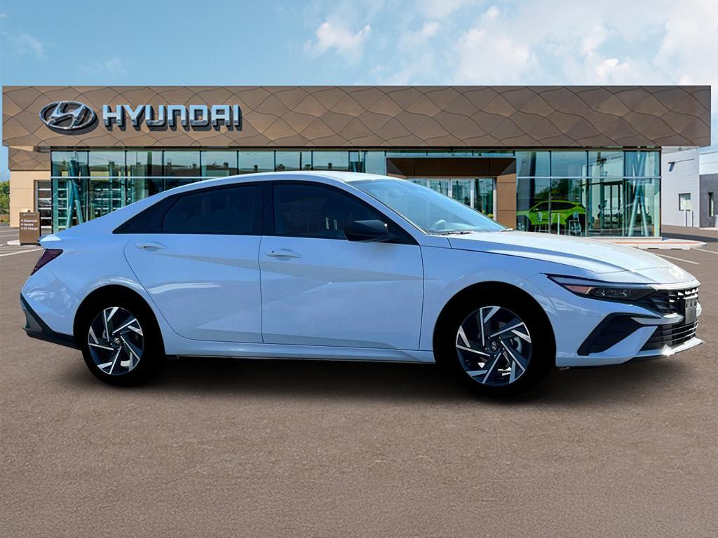 new 2025 Hyundai Elantra car, priced at $25,520