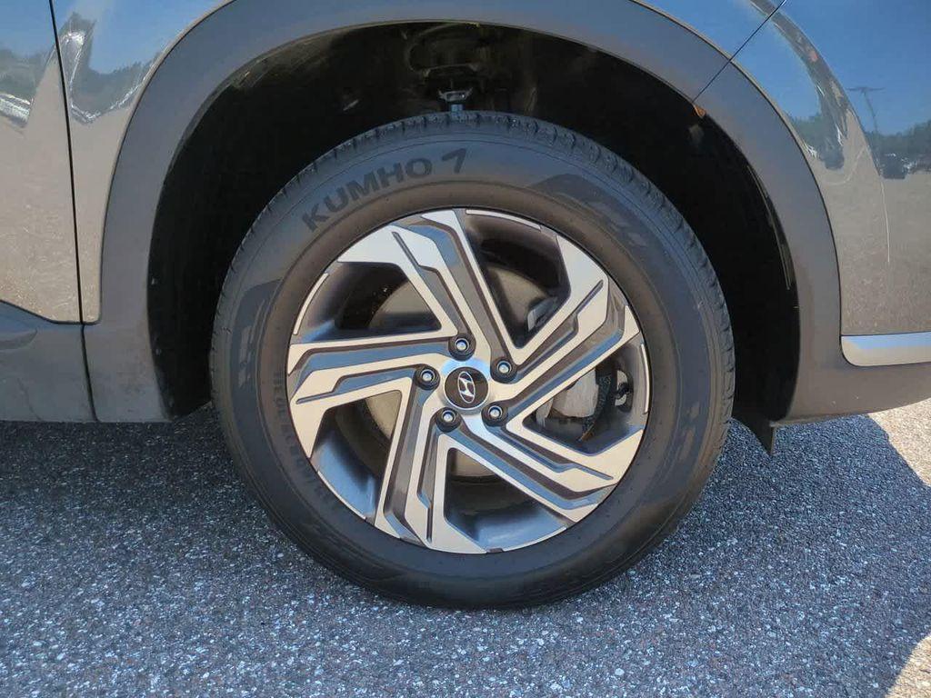 used 2023 Hyundai Santa Fe car, priced at $18,744