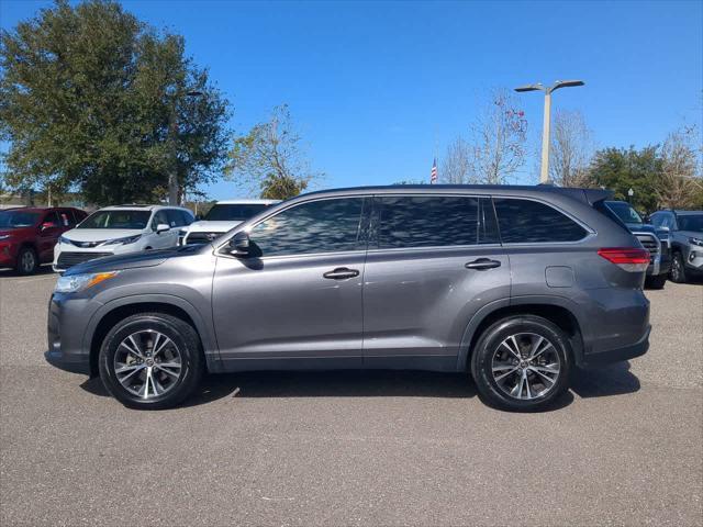 used 2019 Toyota Highlander car, priced at $24,999