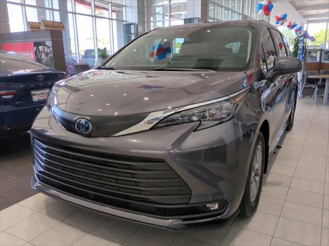 new 2025 Toyota Sienna car, priced at $49,200