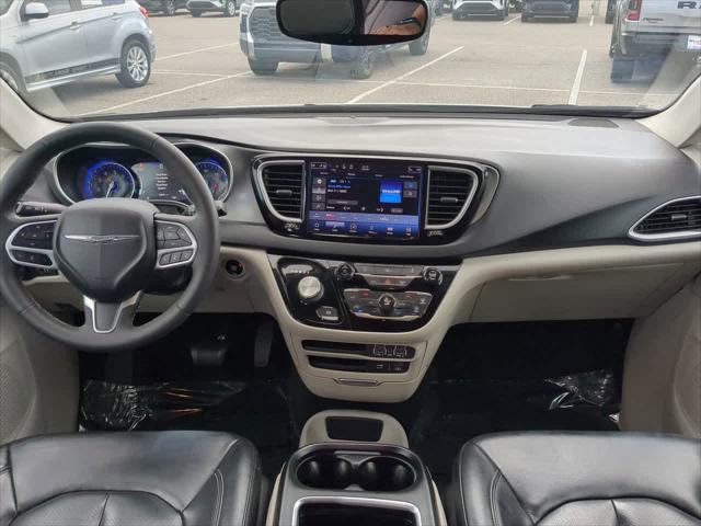 used 2022 Chrysler Pacifica car, priced at $20,744