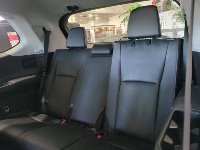 new 2025 Toyota Highlander car, priced at $45,139