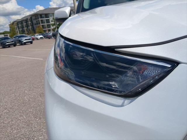 new 2025 Toyota Highlander car, priced at $47,485