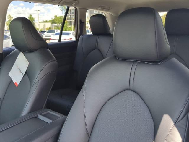new 2025 Toyota Grand Highlander car, priced at $55,204