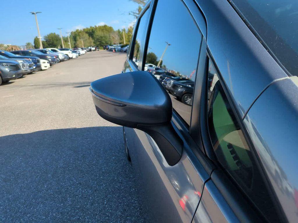 used 2016 Nissan Versa Note car, priced at $10,744