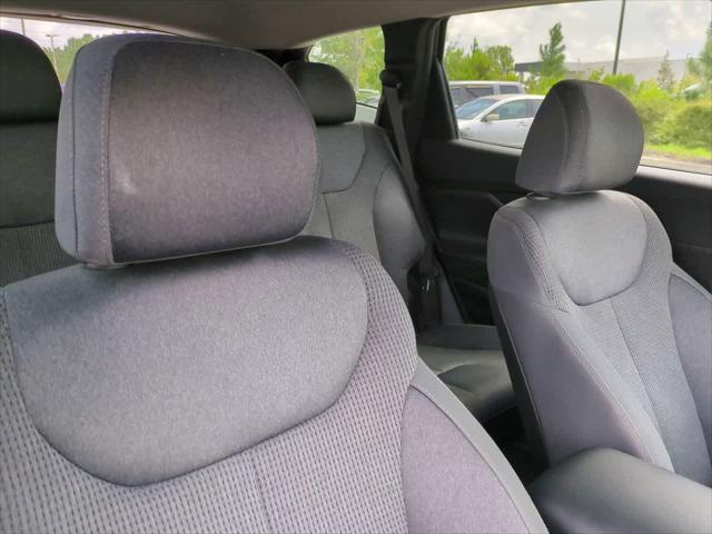 used 2021 Hyundai Santa Fe car, priced at $20,246