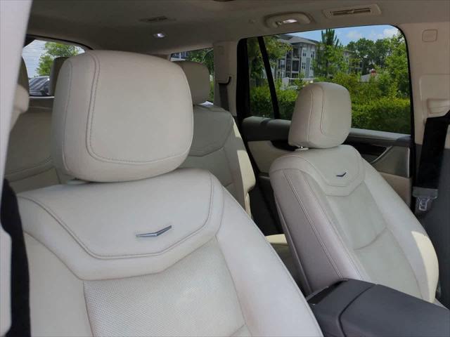 used 2021 Cadillac XT6 car, priced at $26,244