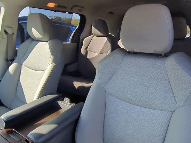 used 2023 Toyota Sienna car, priced at $37,999