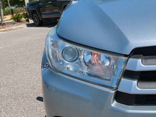 used 2019 Toyota Highlander car, priced at $16,999