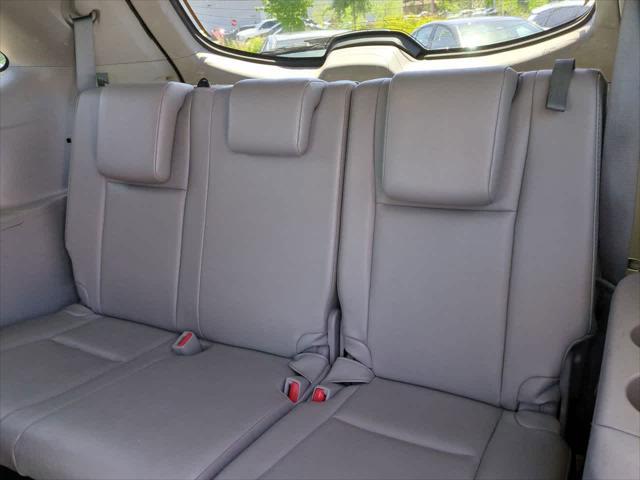 used 2019 Toyota Highlander car, priced at $16,999